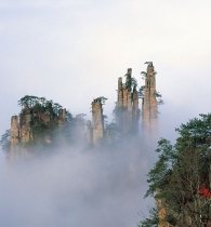 天子山索道核心景点：西海峰林