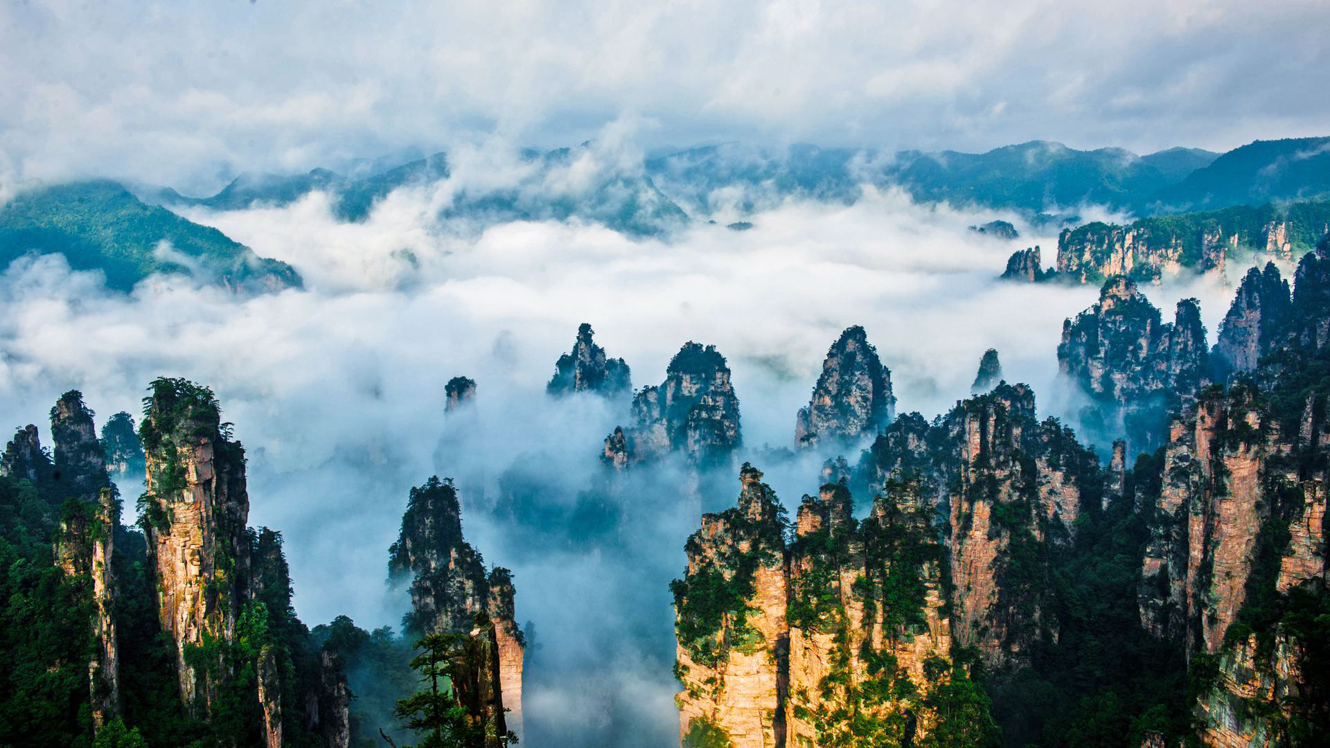 张家界武陵源天子山索道航拍4k_3840X2160_高清视频素材下载(编号:8447133)_实拍视频_光厂(VJ师网) www.vjshi.com